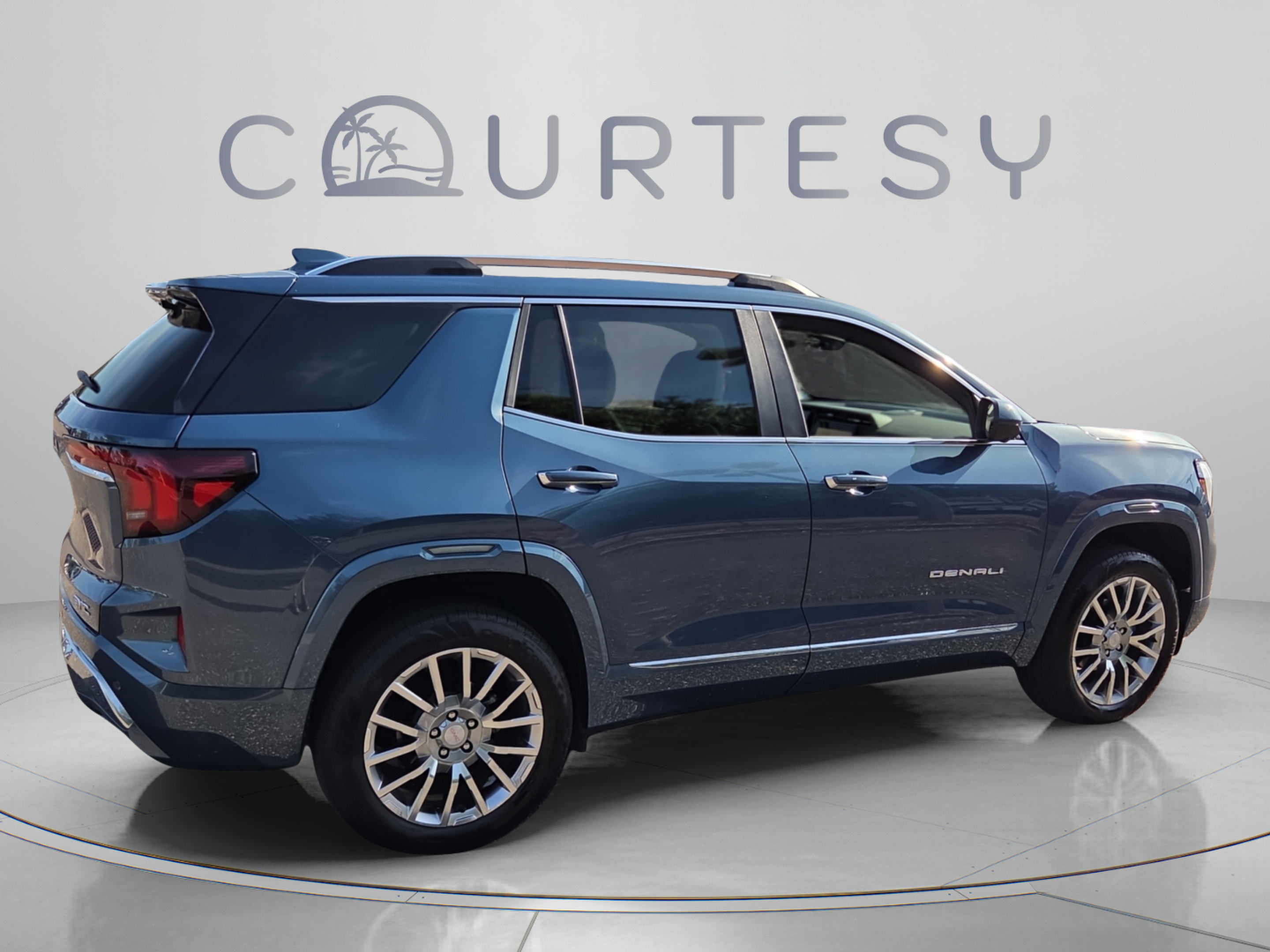 Used 2026 GMC Terrain Denali AWD/4WD image 6