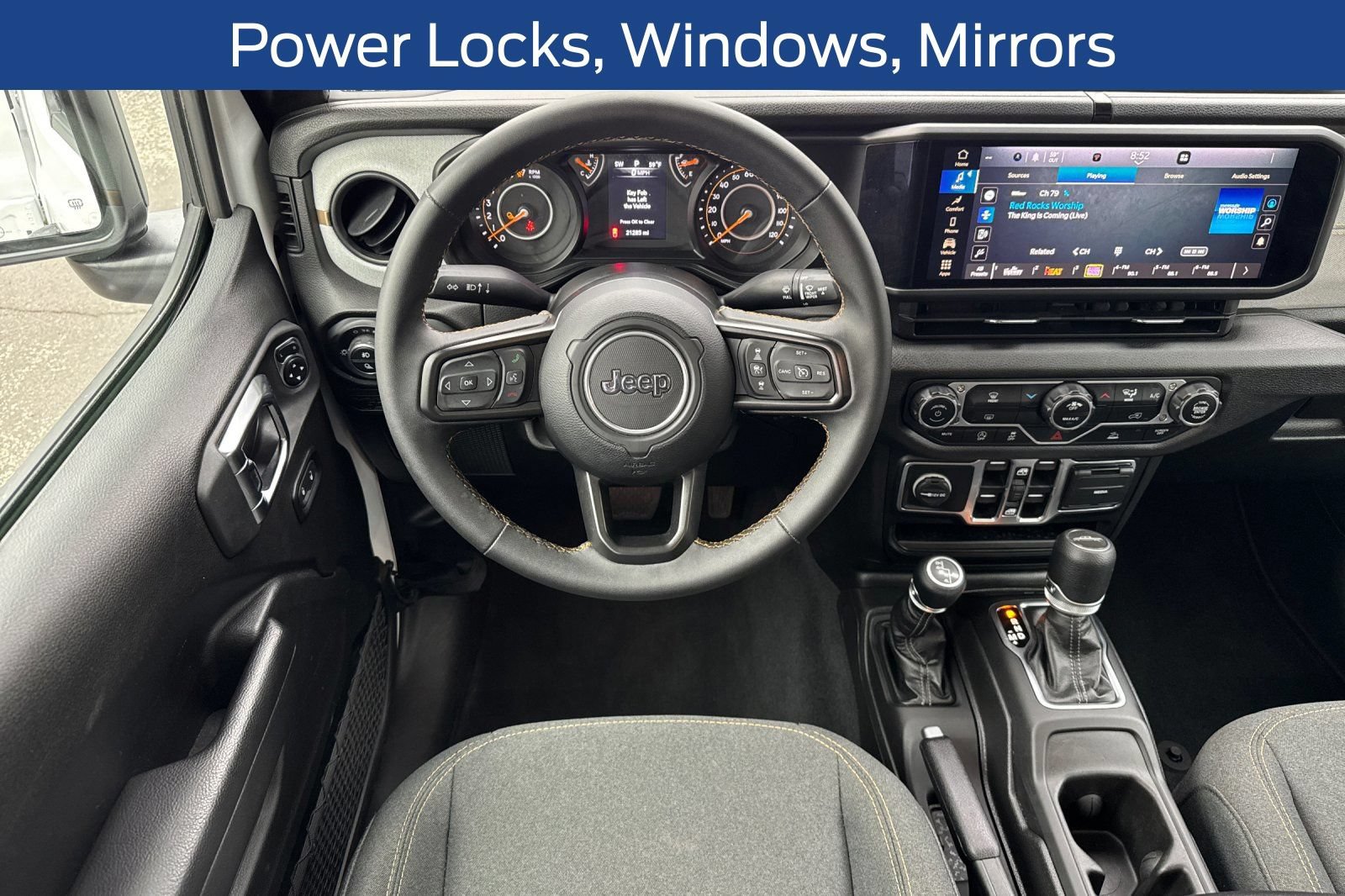 Used 2025 Jeep Gladiator Sport AWD/4WD image 17