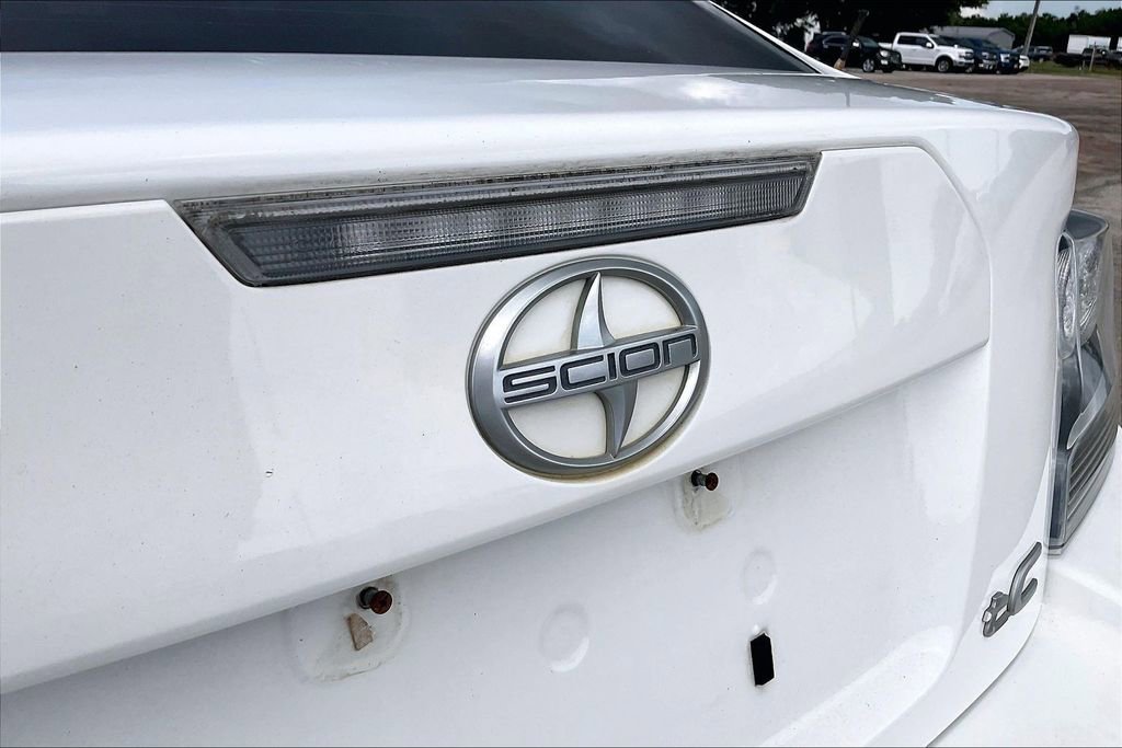 Used 2014 Scion tC FWD image 23