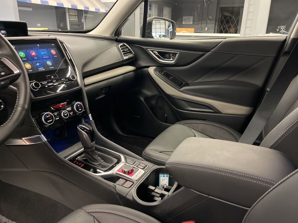 Certified 2024 Subaru Forester Limited image 29