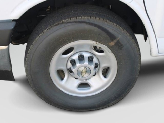 New 2024 Chevrolet Express 3500 w/ Power Convenience Package RWD image 28