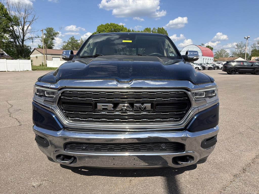 Used 2019 RAM 1500 Limited w/ Advanced Safety Group AWD/4WD image 11
