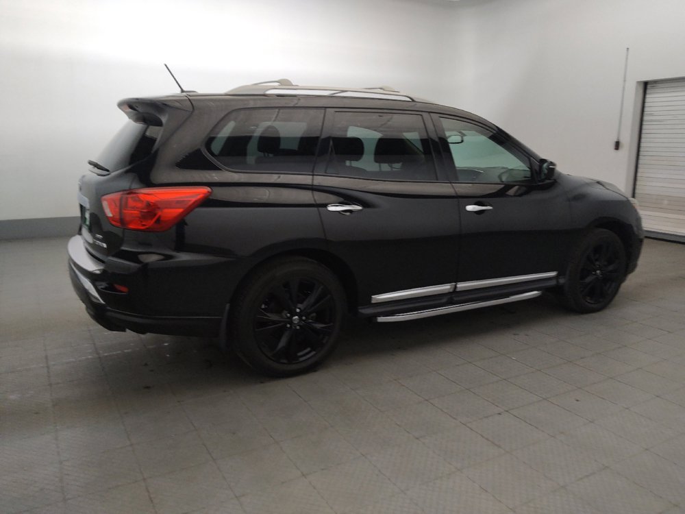 Used 2017 Nissan Pathfinder Platinum w/ Midnight Edition Package AWD/4WD image 10
