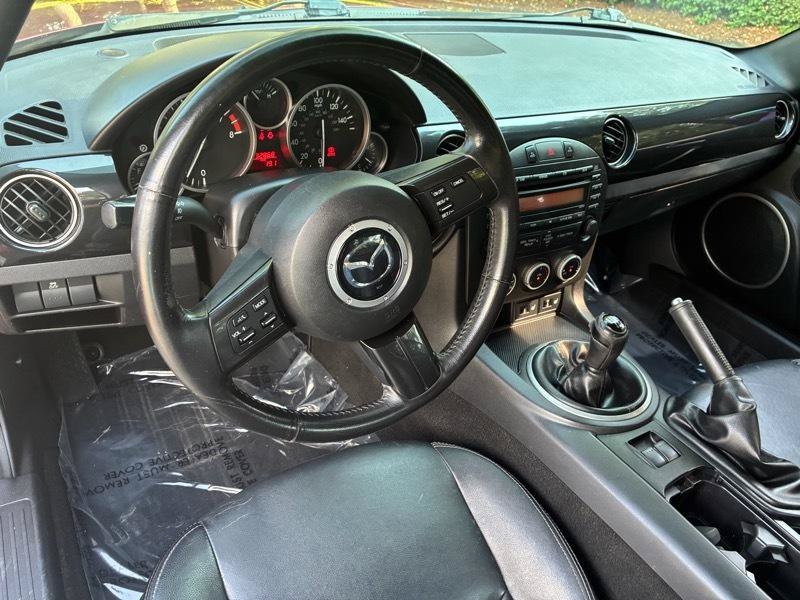 Used 2013 MAZDA MX-5 Miata Grand Touring RWD image 31