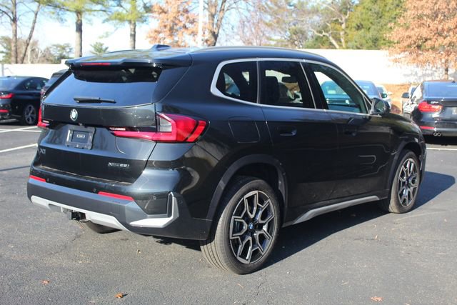Used 2025 BMW X1 xDrive28i w/ Technology Package image 10