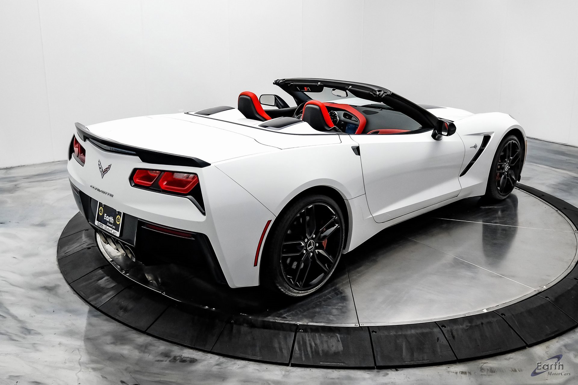 Used 2014 Chevrolet Corvette Stingray Convertible w/ 3LT Preferred Equipment Group image 18