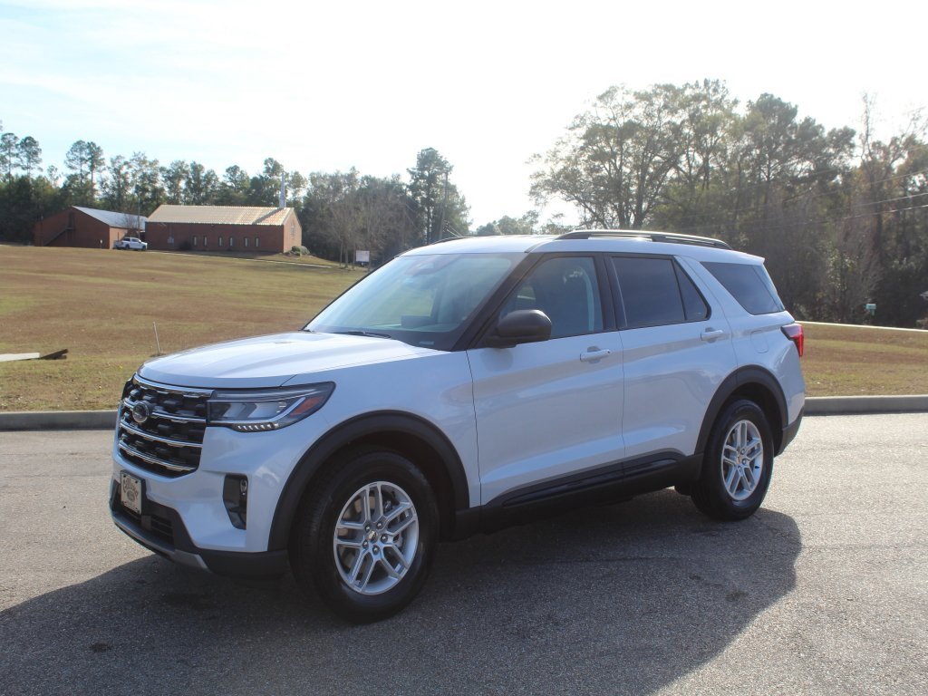 New 2026 Ford Explorer Active w/ Active Comfort Package