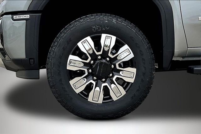 New 2026 GMC Sierra 2500 Denali w/ Max Trailering Package AWD/4WD image 13