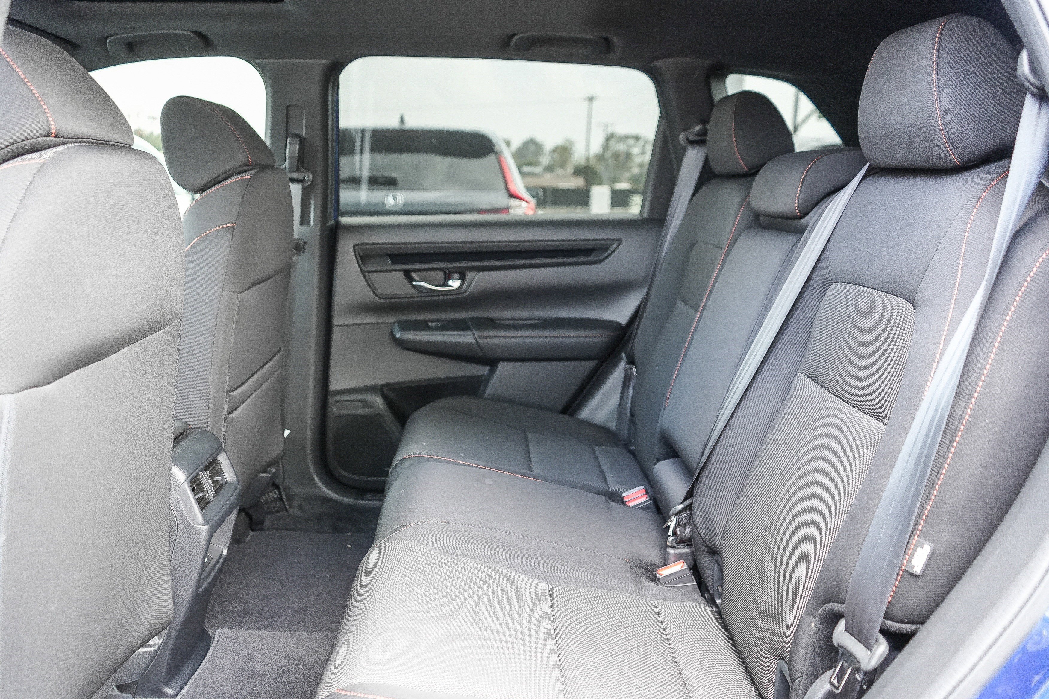 Used 2025 Honda CR-V Sport image 17