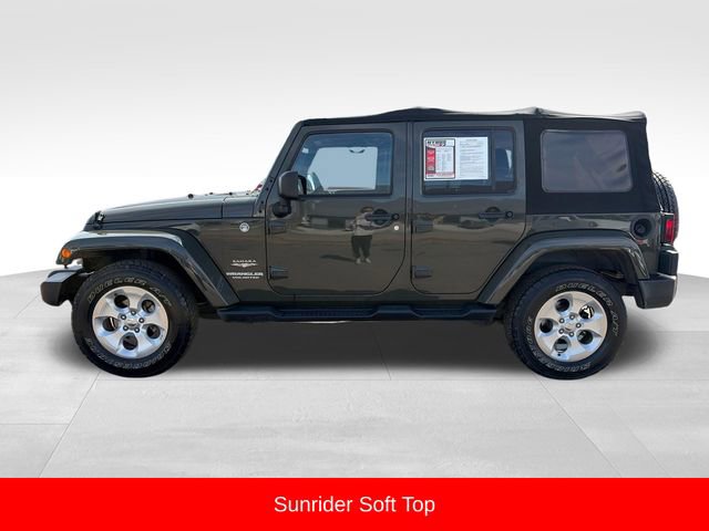 Used 2015 Jeep Wrangler Unlimited Sahara w/ Connectivity Group image 4
