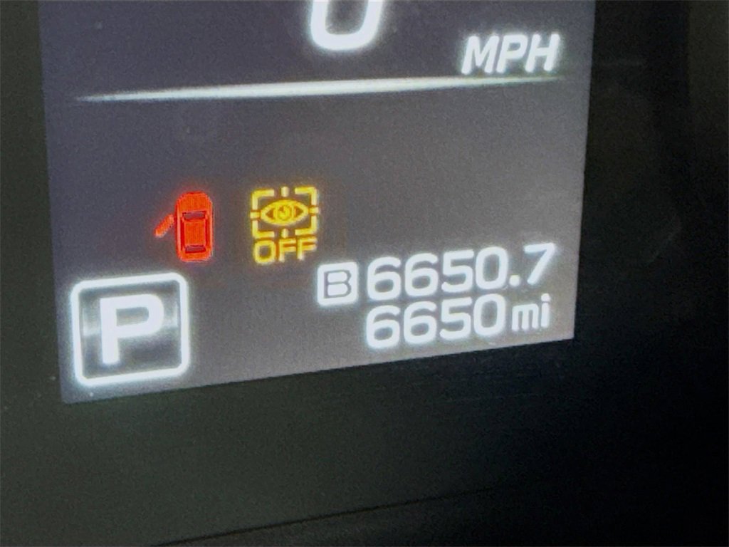 Used 2025 Subaru Ascent Bronze Edition image 5