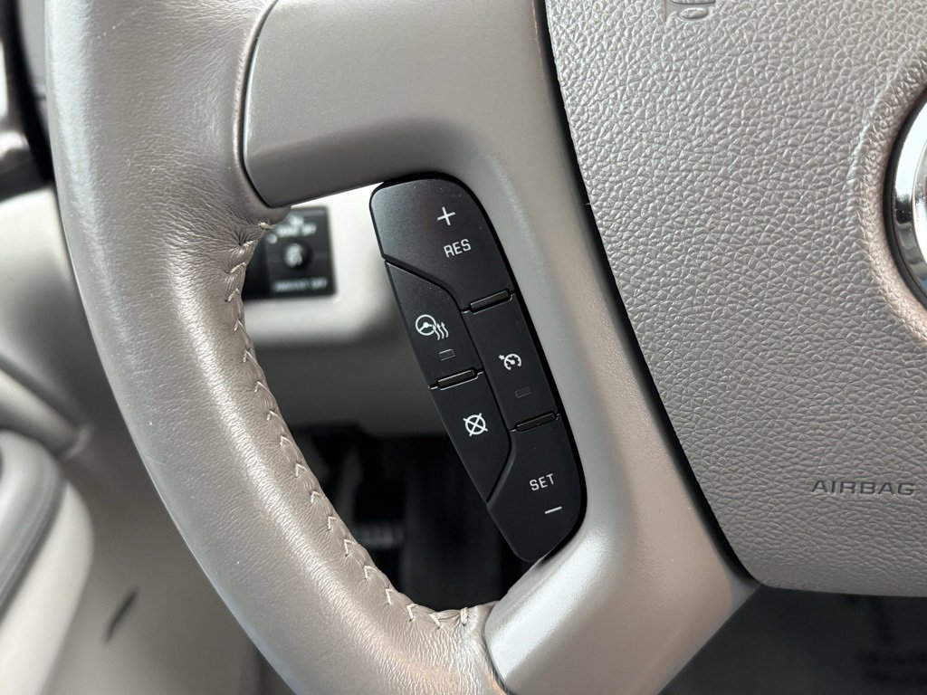 Used 2017 Buick Enclave Premium image 35