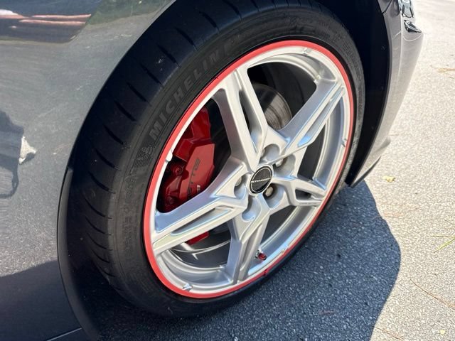 Used 2021 Chevrolet Corvette Stingray Coupe w/ Z51 Performance Package RWD image 24
