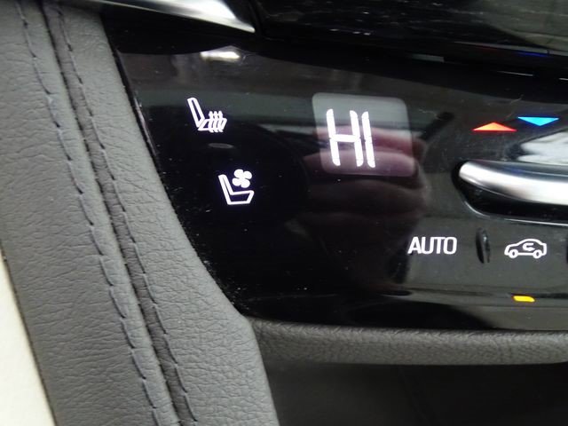 Certified 2023 Cadillac XT6 Premium Luxury AWD/4WD image 17