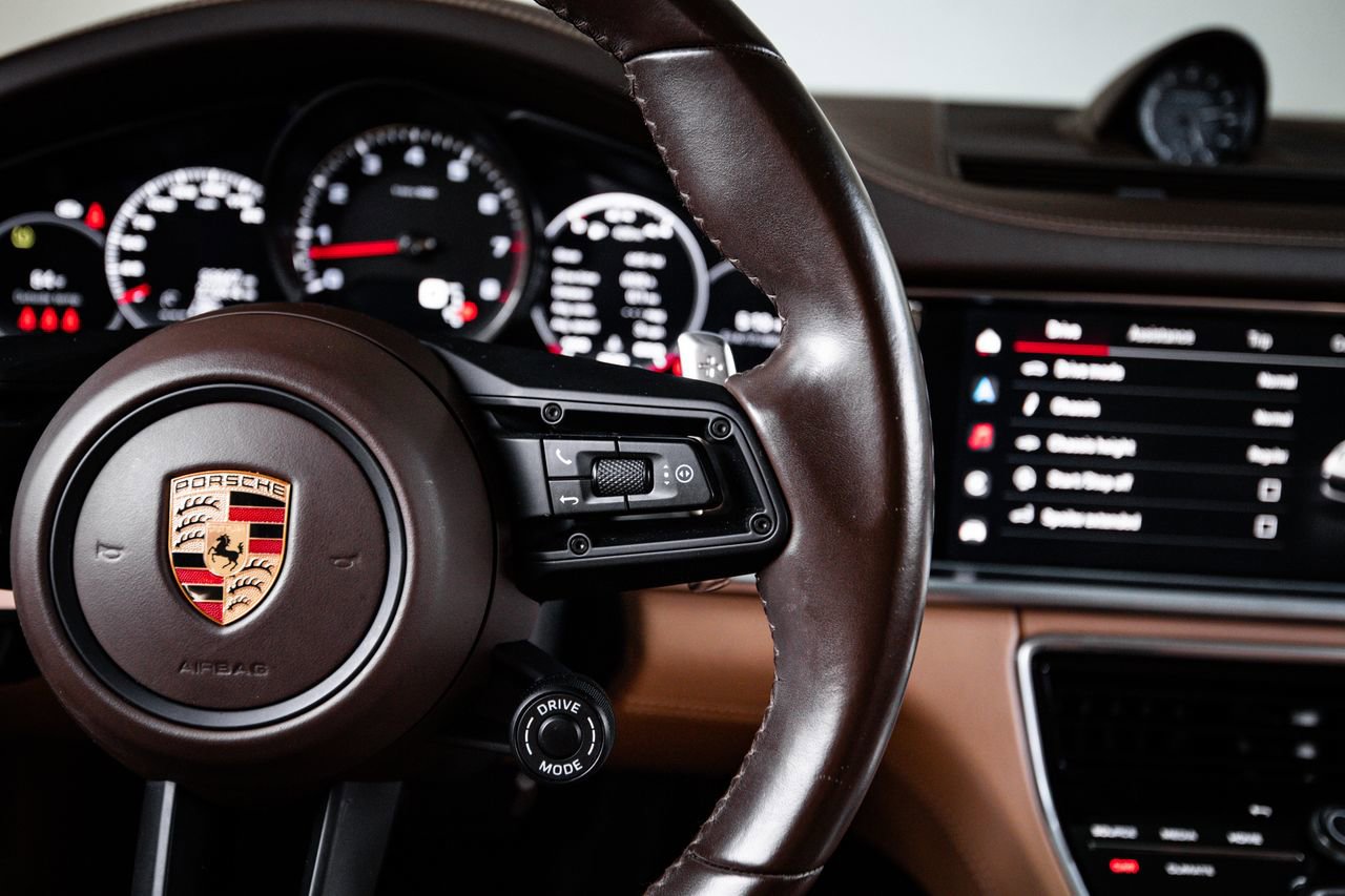 Certified 2023 Porsche Panamera 4S AWD/4WD image 15