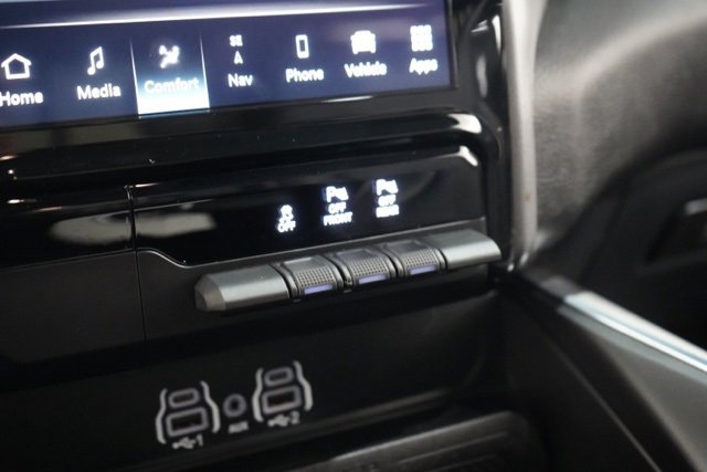 Used 2025 RAM 1500 Laramie image 27