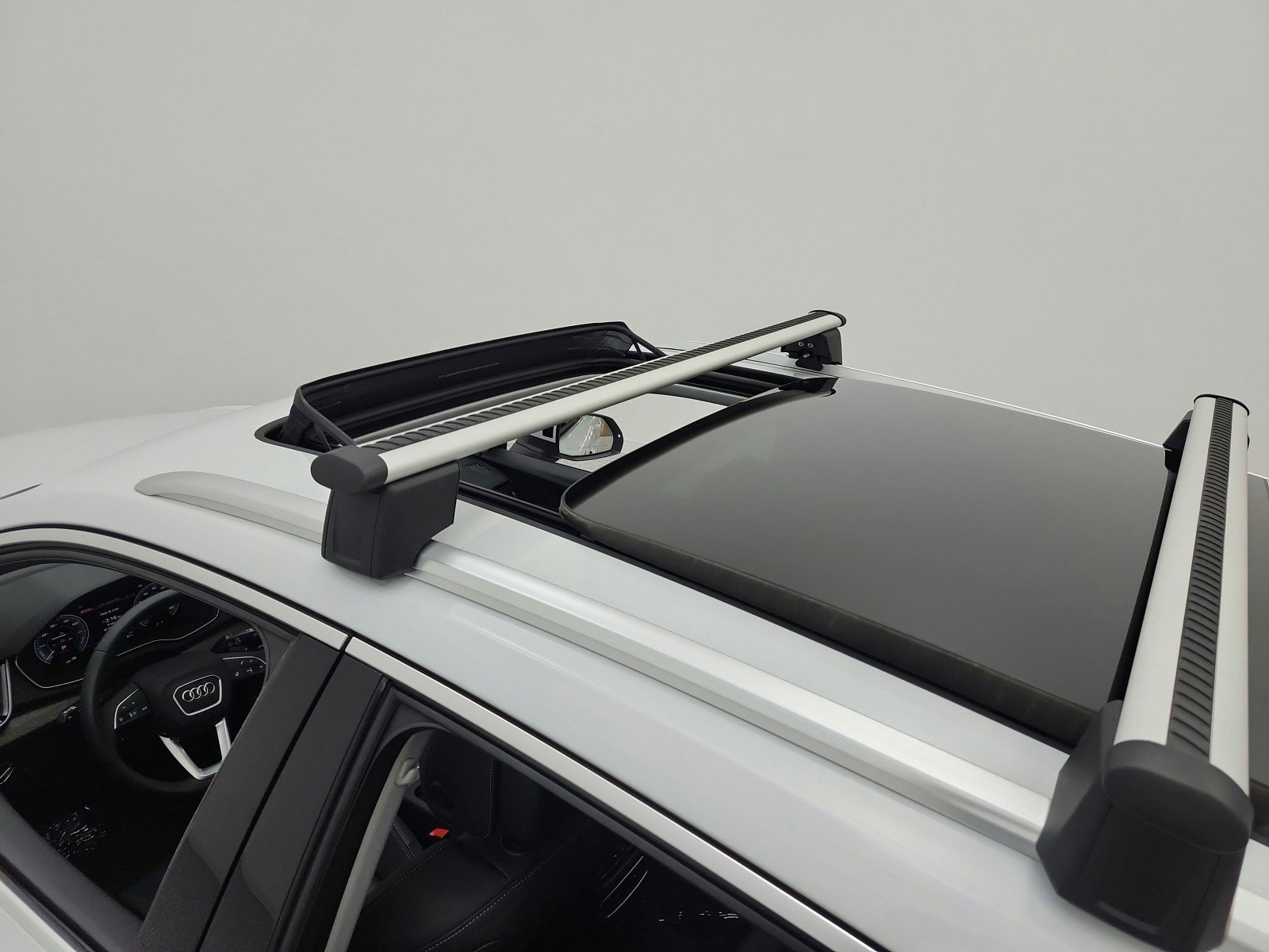 Used 2025 Audi Q5 e Premium Plus w/ Premium Plus Package image 11