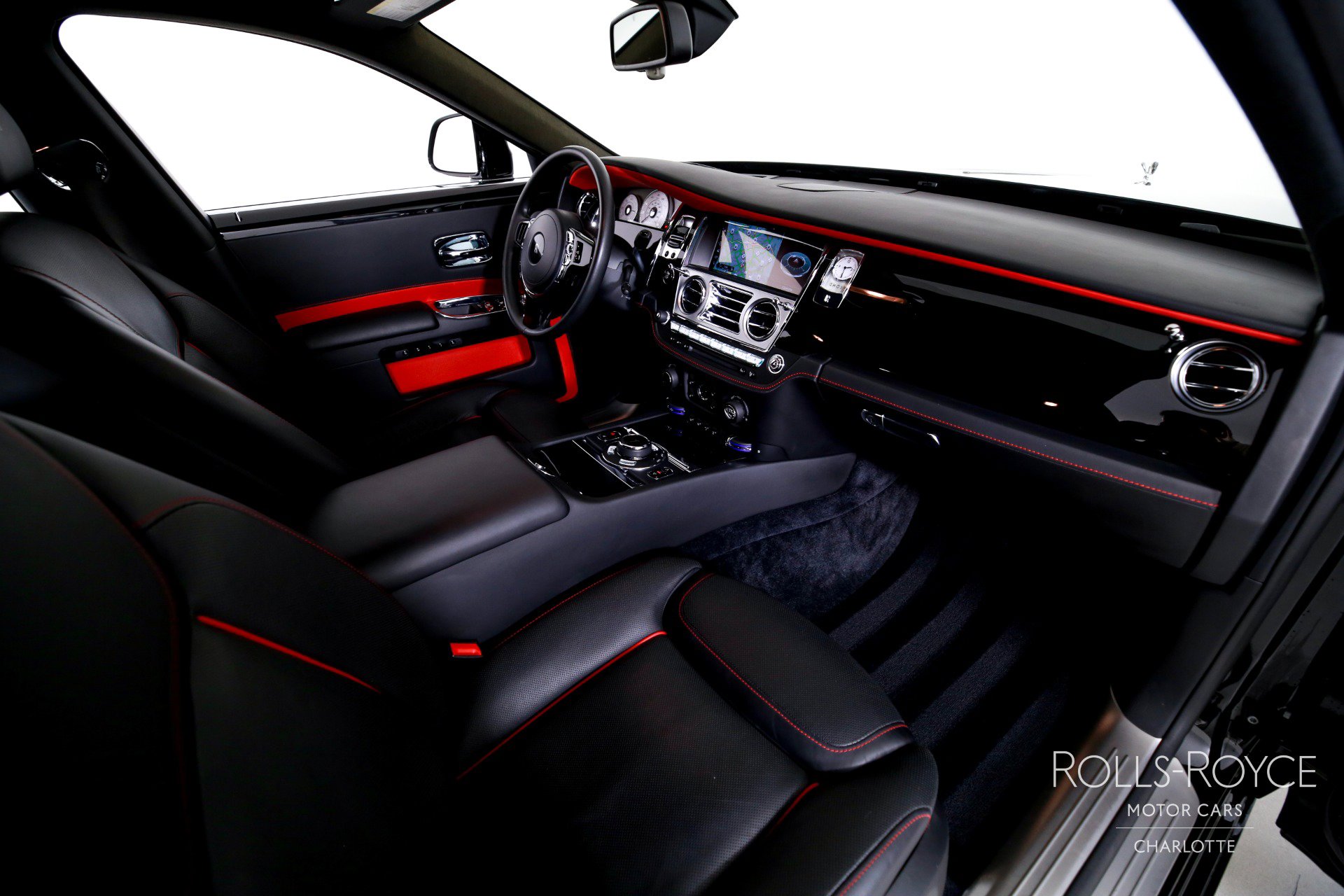 Used 2019 Rolls-Royce Ghost image 28