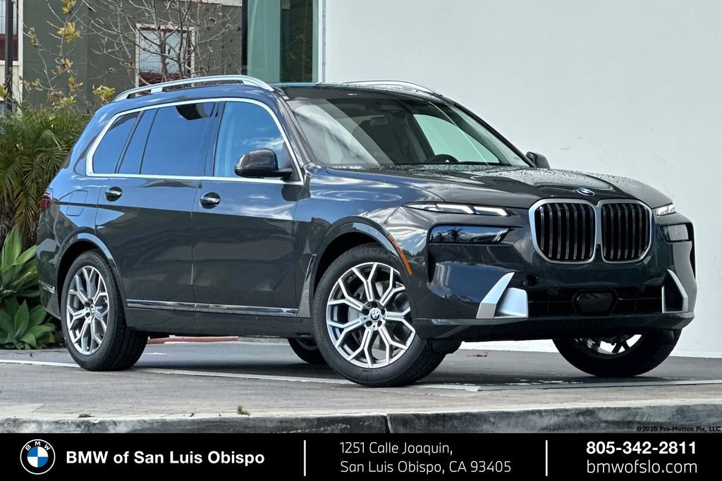 New 2026 BMW X7 xDrive40i w/ Premium Package AWD/4WD image 1