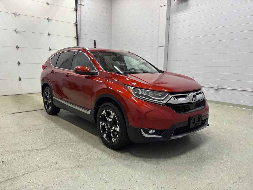 Used 2018 Honda CR-V Touring image 2