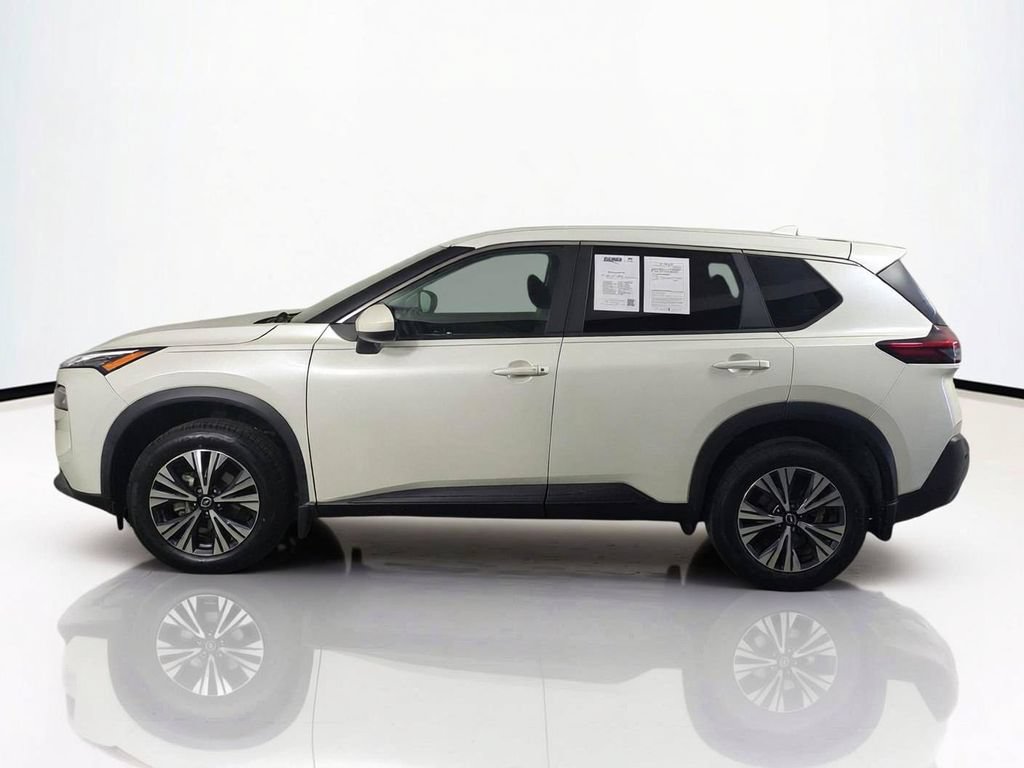 Used 2023 Nissan Rogue SV FWD image 8