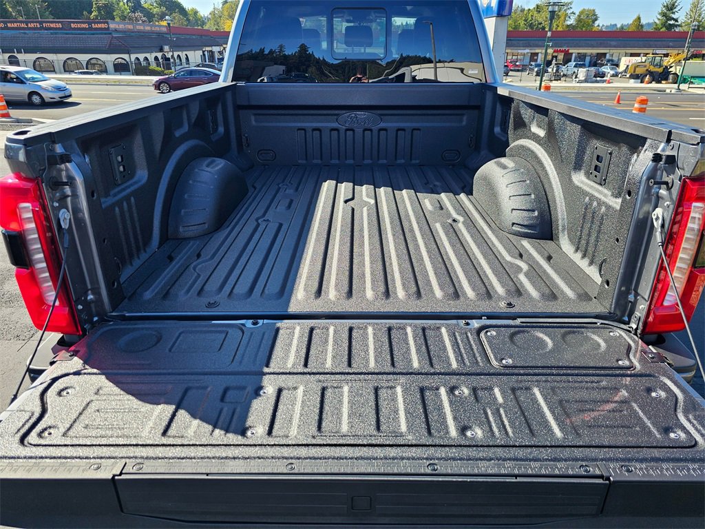New 2026 Ford F250 Lariat image 13