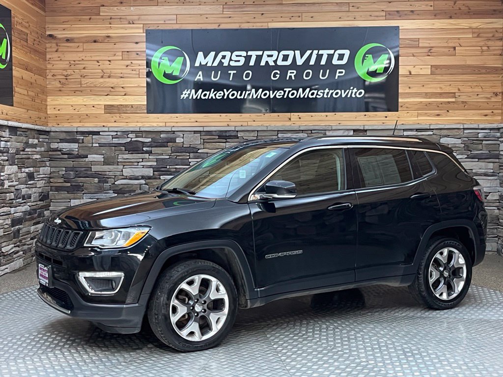 Used 2018 Jeep Compass Limited AWD/4WD image 9