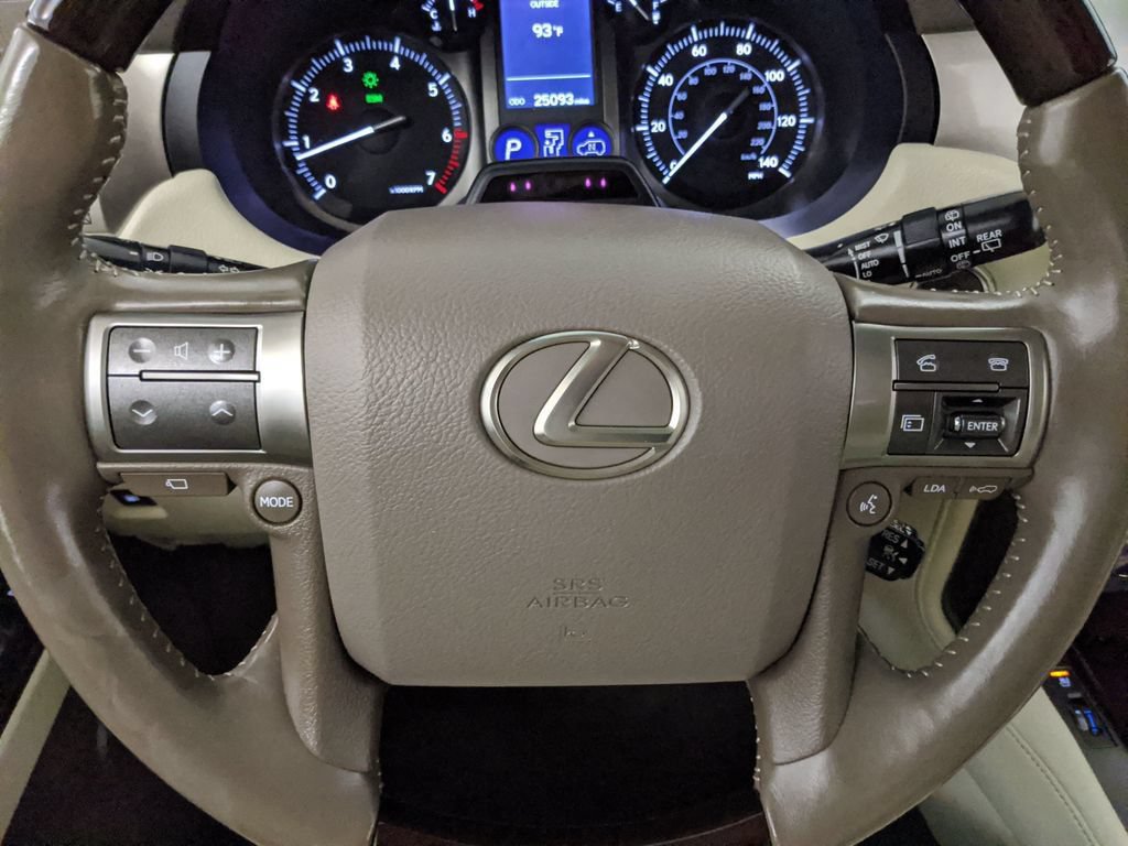 Used 2019 Lexus GX 460 Luxury AWD/4WD image 12