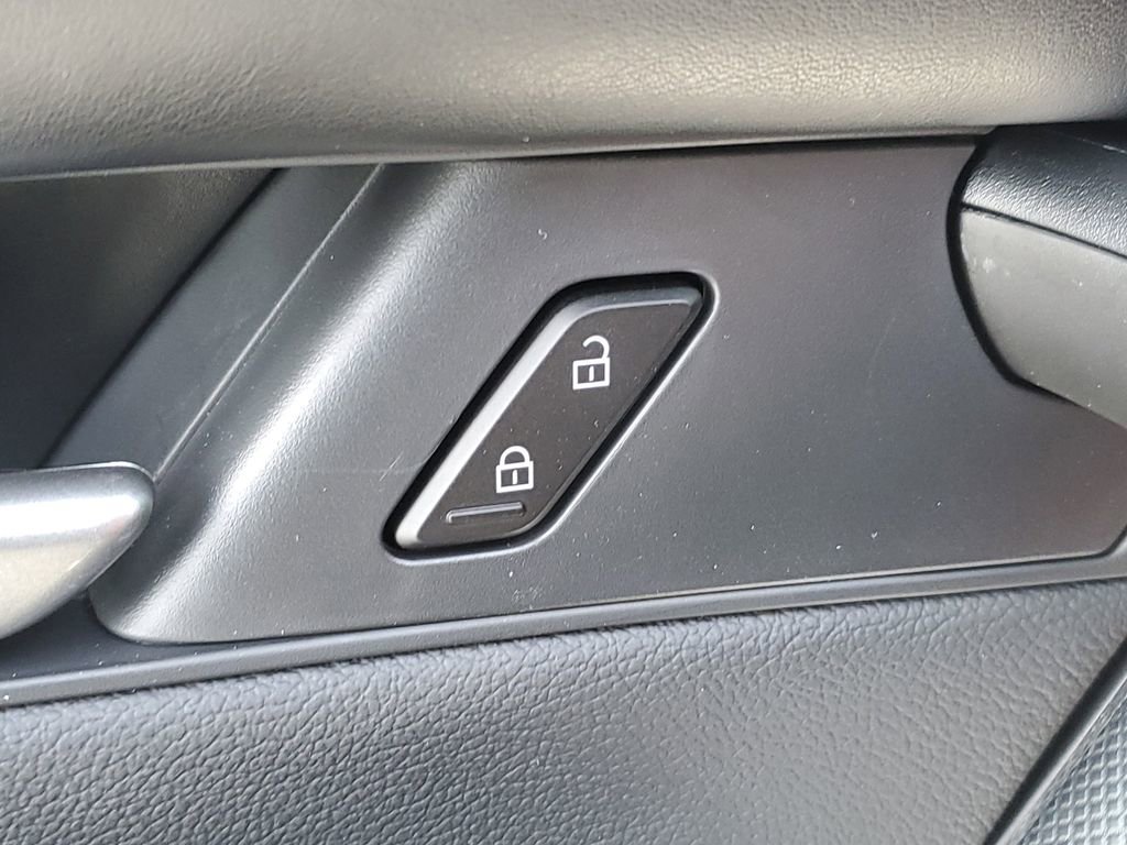 New 2026 MAZDA CX-50 AWD 2.5 Hybrid w/ Premium Pkg image 18