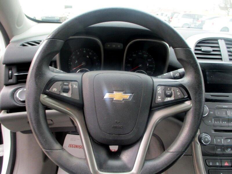 Used 2013 Chevrolet Malibu LS w/ Protection Package image 12