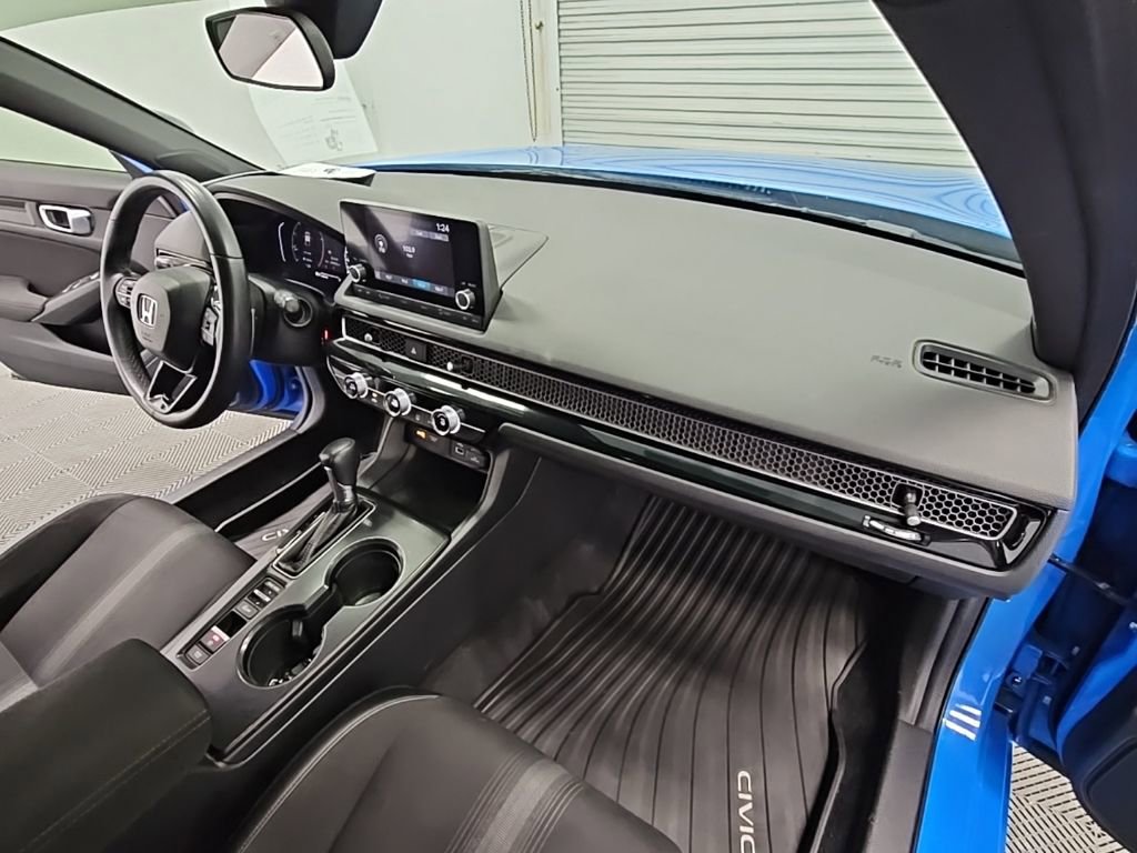 Used 2023 Honda Civic Sport image 34