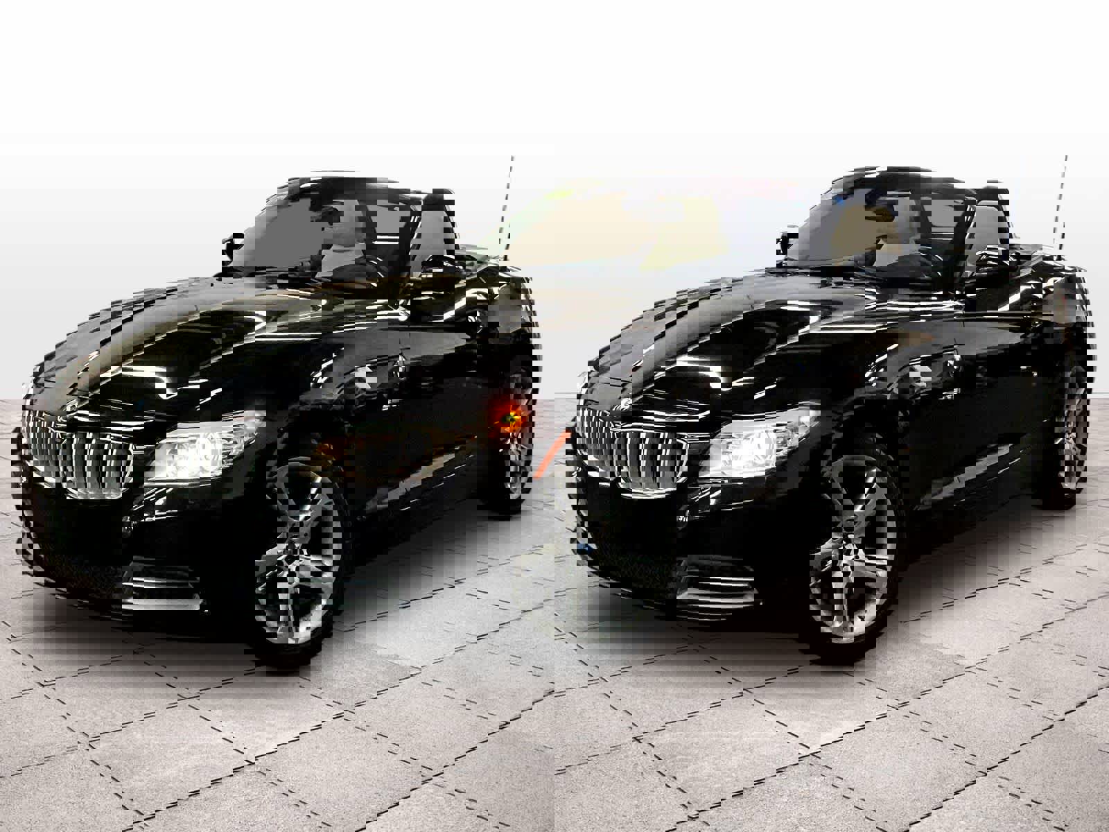 Used 2009 BMW Z4 sDrive35i image 1