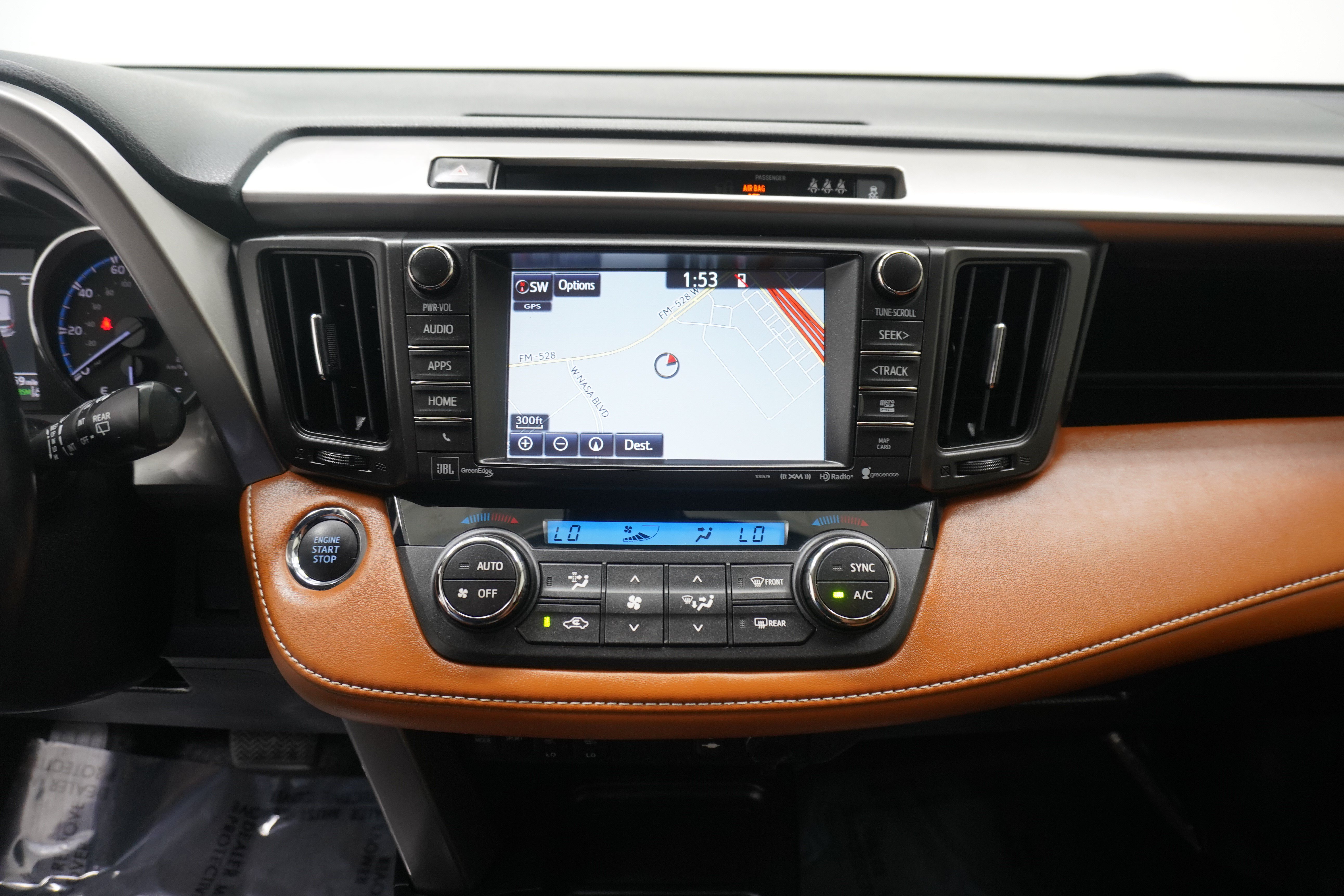 Used 2018 Toyota RAV4 Limited FWD image 22