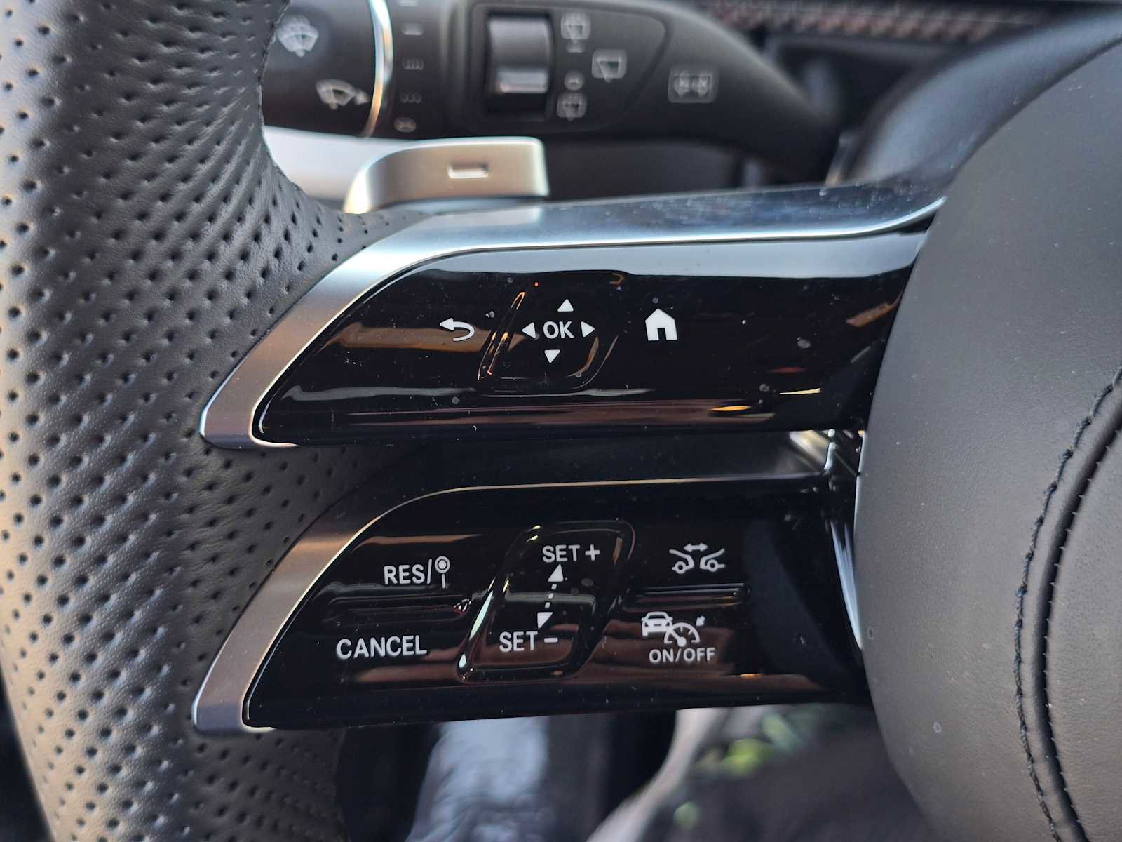 Used 2026 Mercedes-Benz G 550 image 34