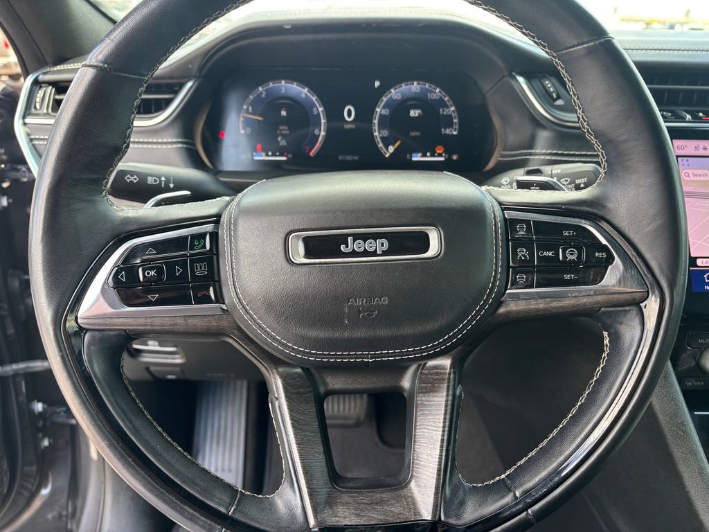 Used 2022 Jeep Grand Cherokee L Overland w/ Advanced Protech Group III AWD/4WD image 14