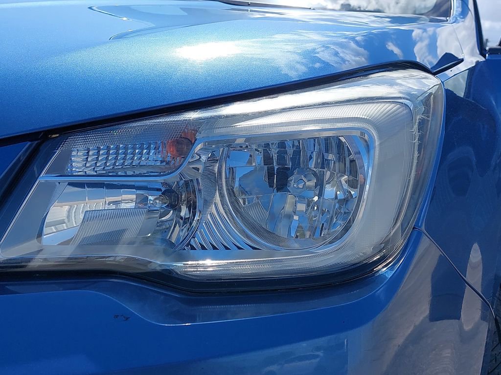 Used 2018 Subaru Forester 2.5i Premium w/ All-Weather Package AWD/4WD image 27