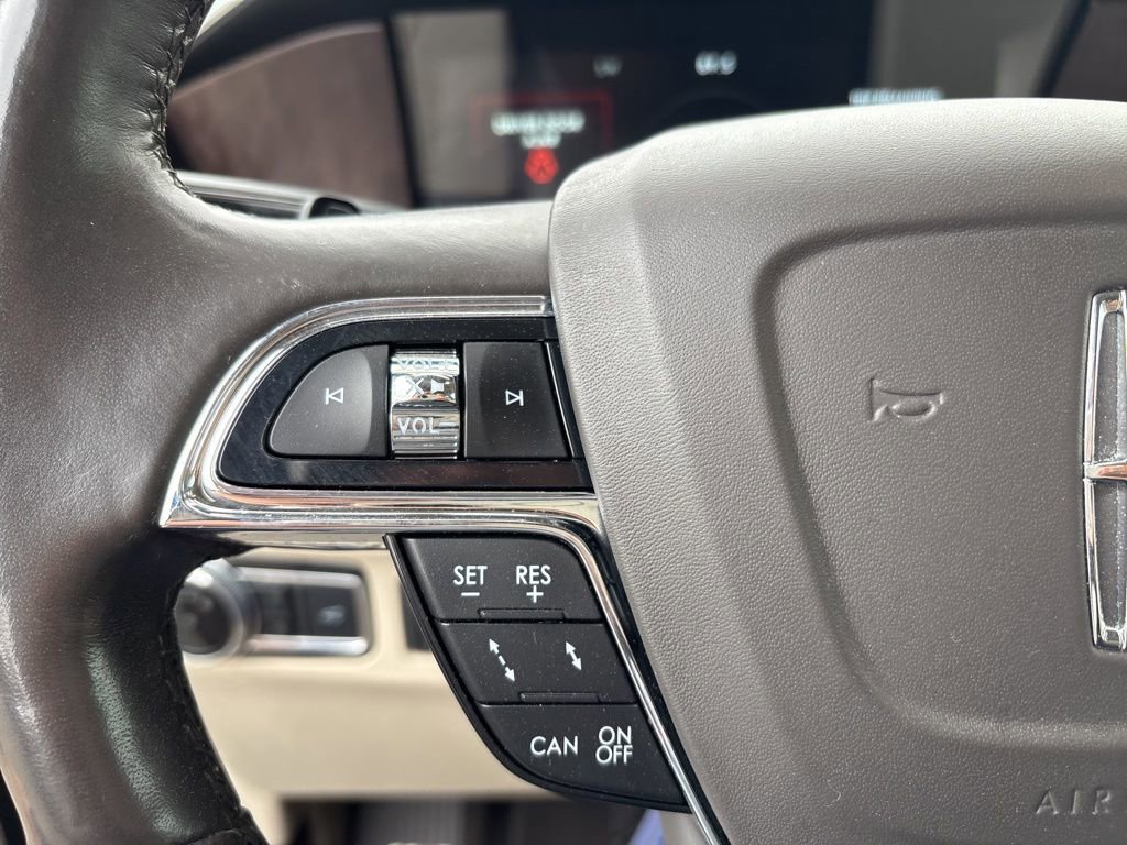 Used 2019 Lincoln Navigator Reserve w/ Cargo Package image 23