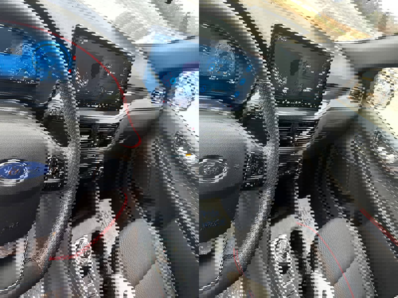 Certified 2023 Ford Escape ST-Line Select w/ Tech Pack #2 image 12