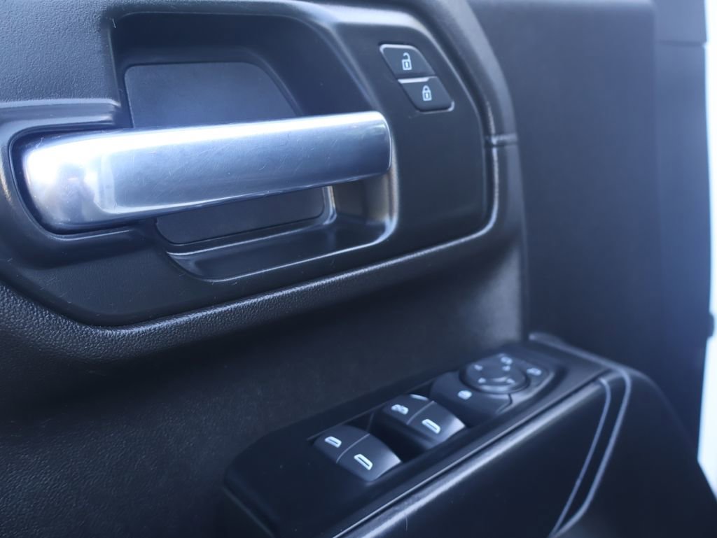 Used 2023 Chevrolet Silverado 3500 LT w/ Convenience Package AWD/4WD image 22