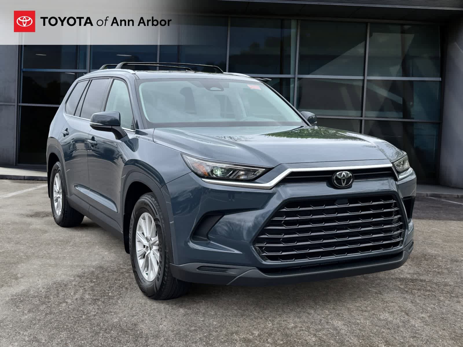 Used 2024 Toyota Grand Highlander AWD image 1
