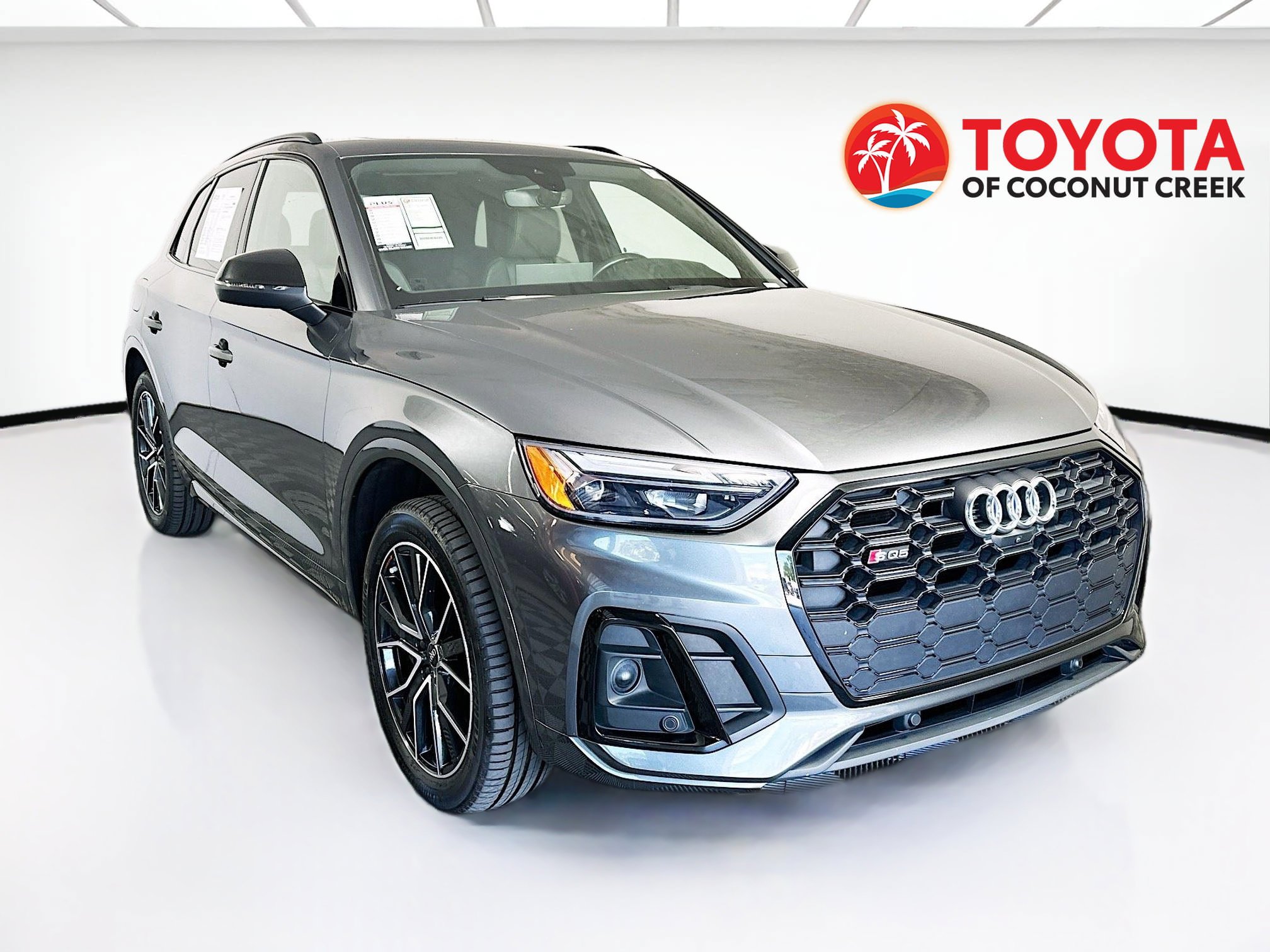 Used 2023 Audi SQ5 Premium Plus w/ Premium Plus Package AWD/4WD video 1