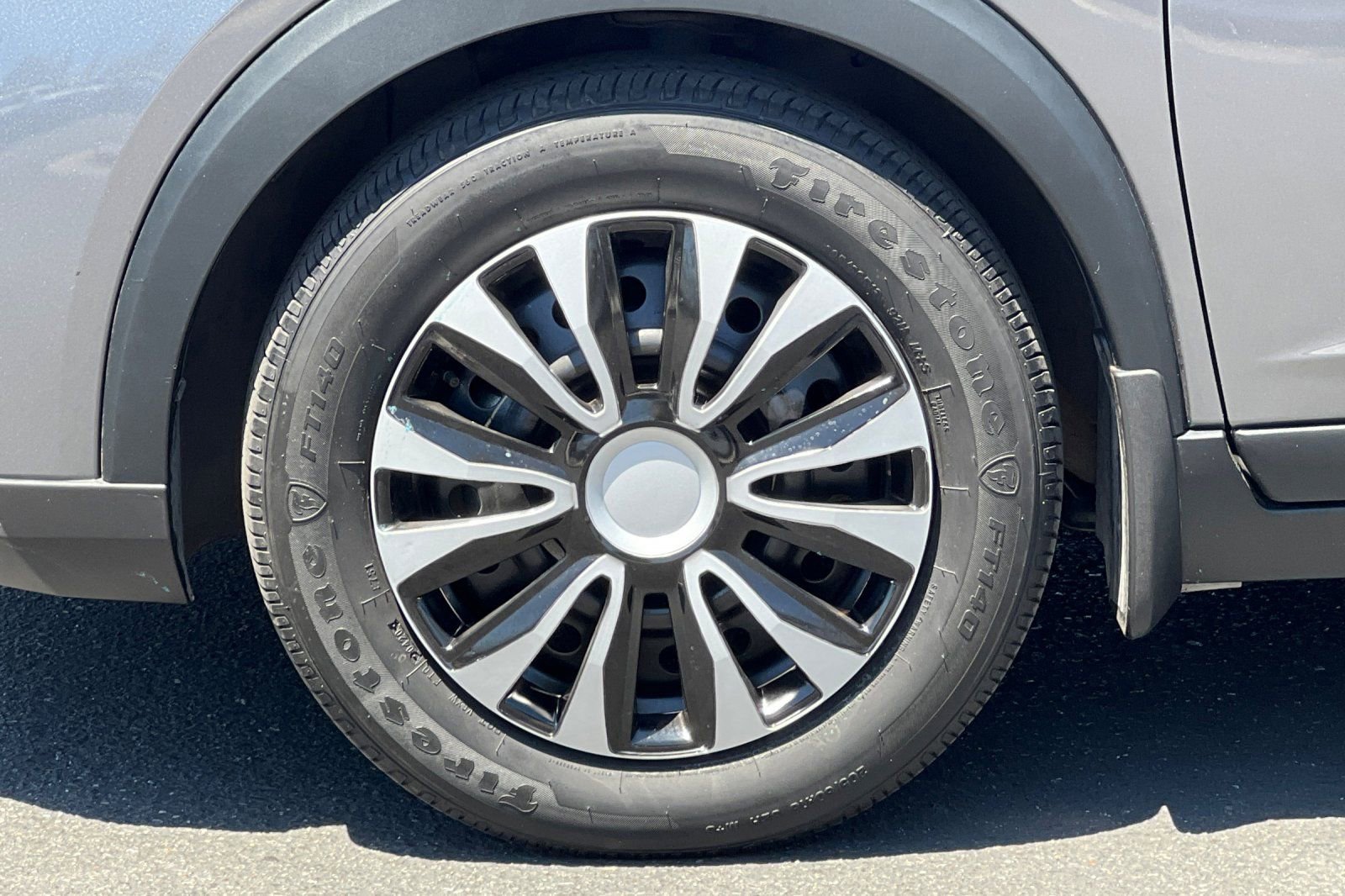 Used 2020 Nissan Kicks S FWD image 39