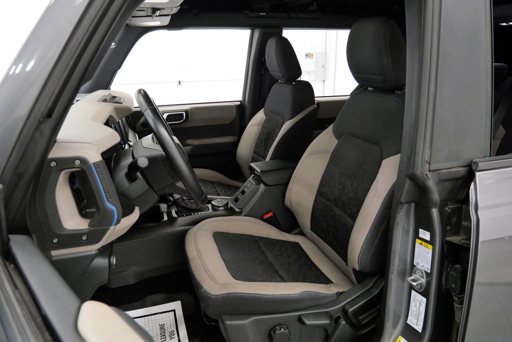Used 2023 Ford Bronco Wildtrak AWD/4WD image 11