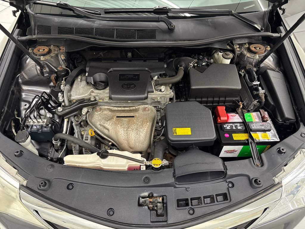 Used 2012 Toyota Camry LE FWD image 10