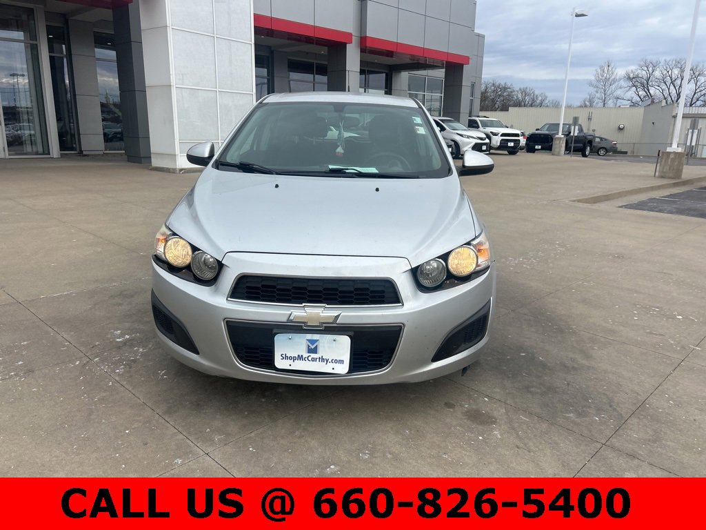 Used 2014 Chevrolet Sonic LT image 2