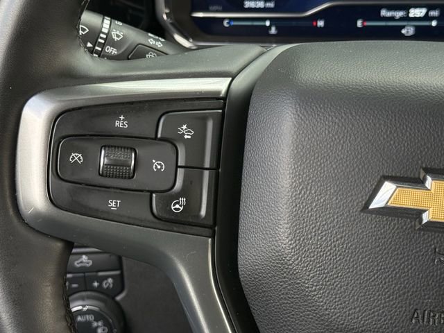 Used 2023 Chevrolet Silverado 1500 LT AWD/4WD image 18