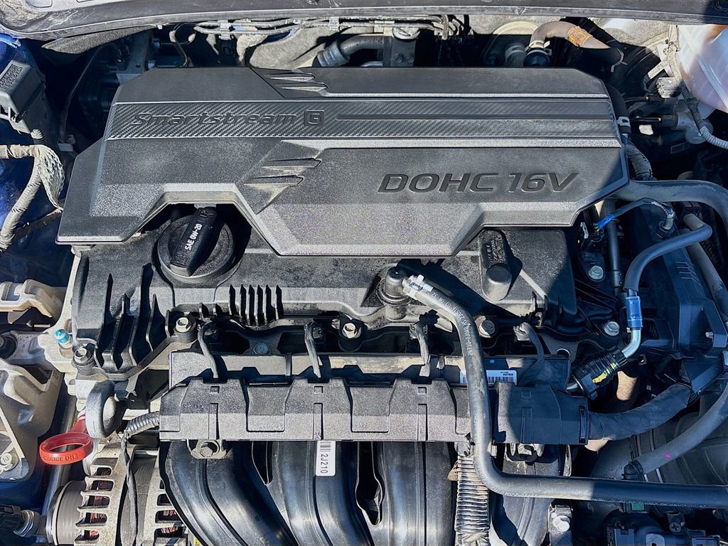 Used 2023 Hyundai Elantra SEL w/ Cargo Package image 27