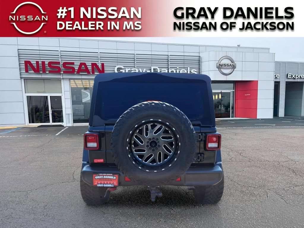 Used 2020 Jeep Wrangler Unlimited Rubicon AWD/4WD image 6