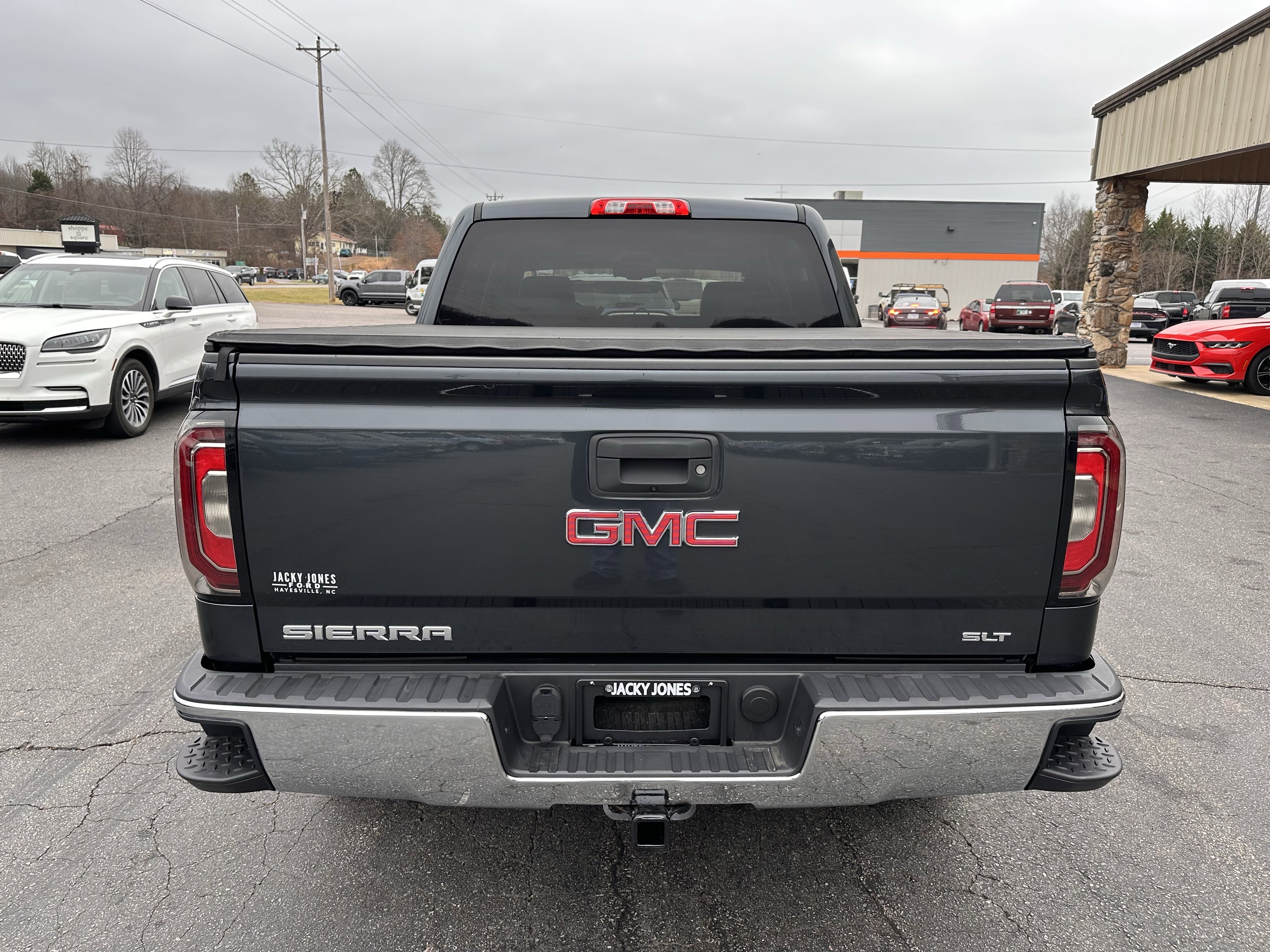 Used 2017 GMC Sierra 1500 SLT w/ SLT Premium Package image 7