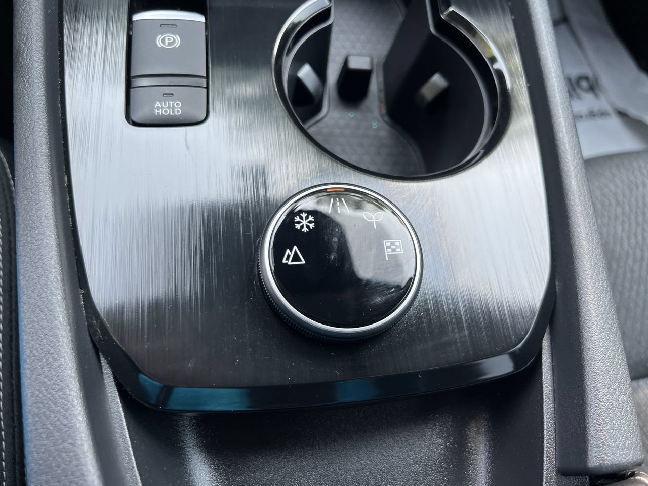 Certified 2026 Nissan Rogue SV AWD/4WD image 19